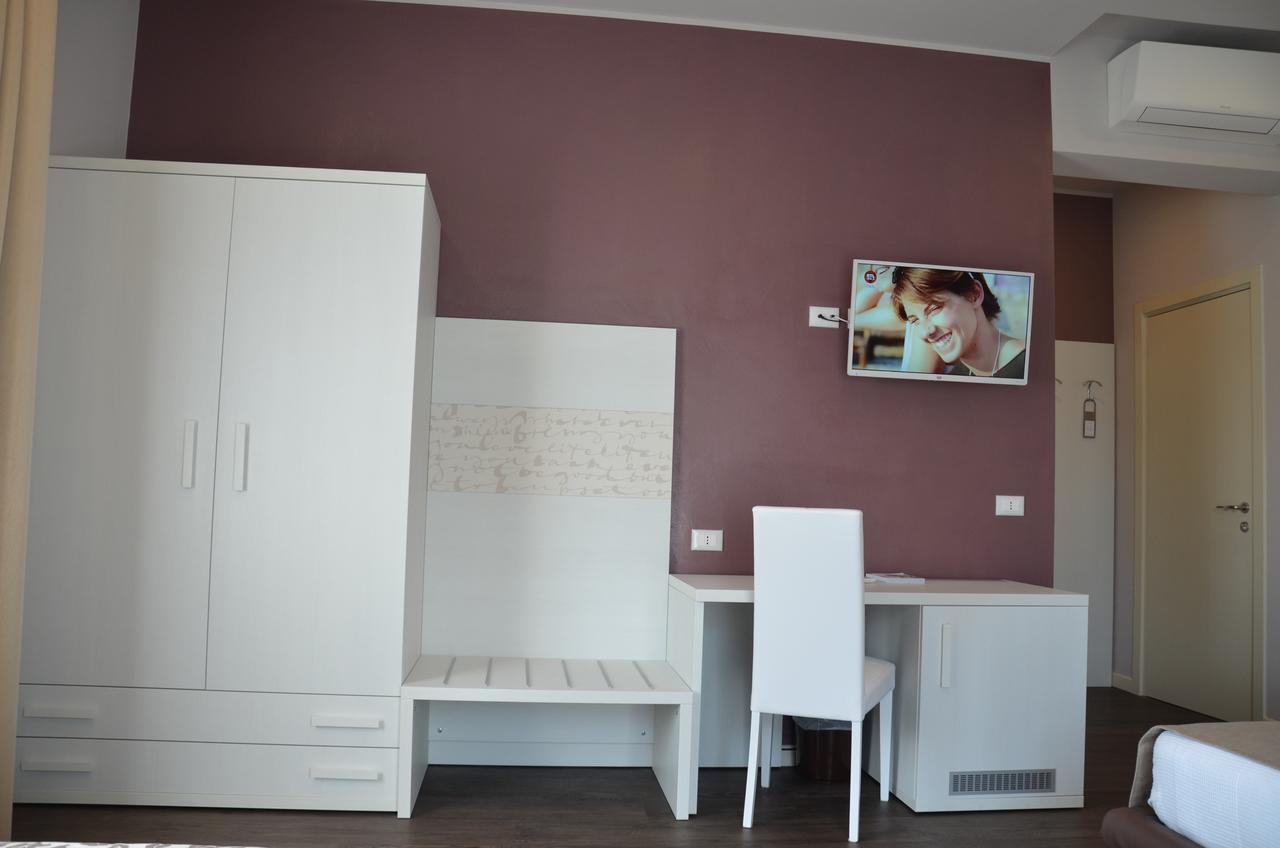H2O Bed & Breakfast Sirmione Exterior photo
